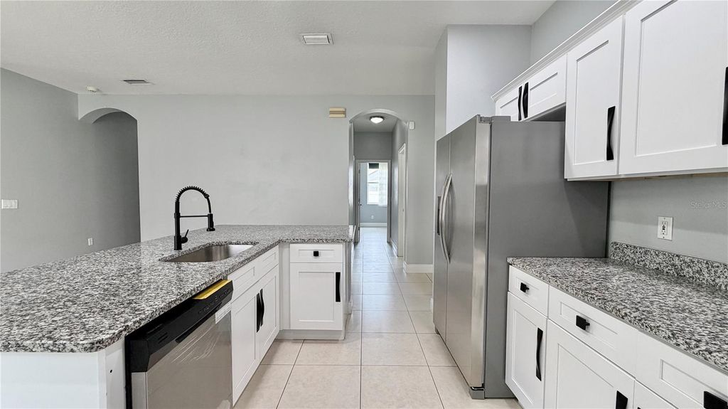 Photo of 4860 Chalfont Drive, Orlando, FL 32837 (MLS # S5149629)