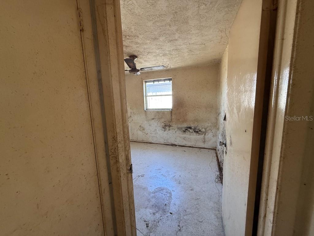 TAHITIAN HOMES - Residential