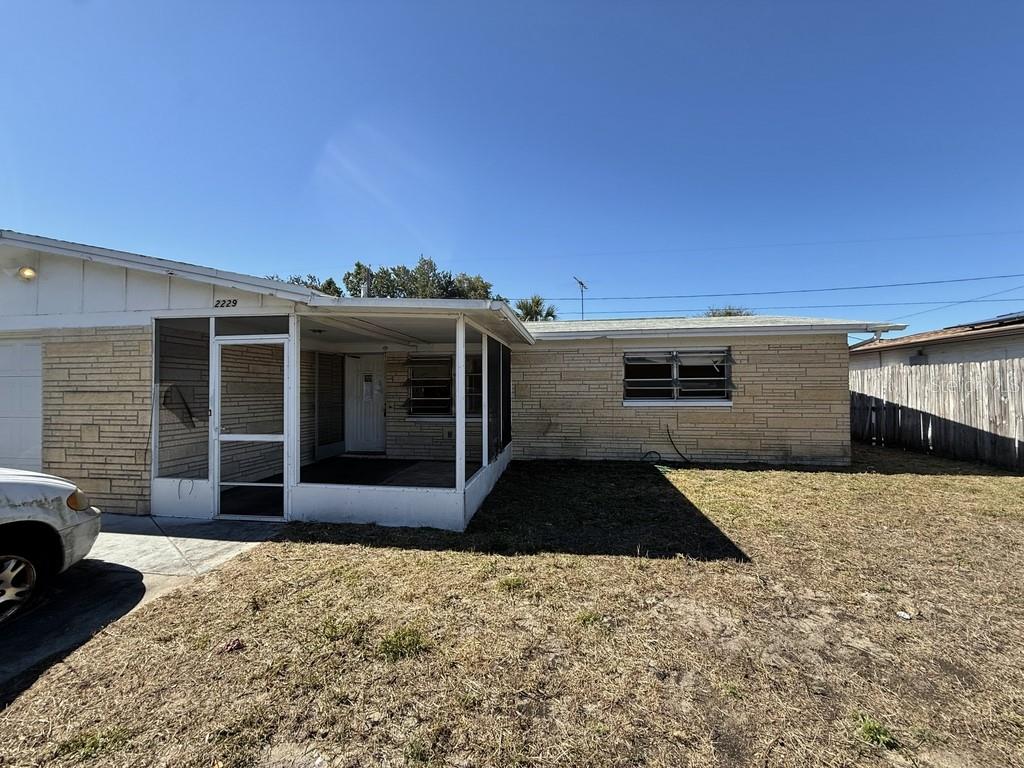 TAHITIAN HOMES - Residential