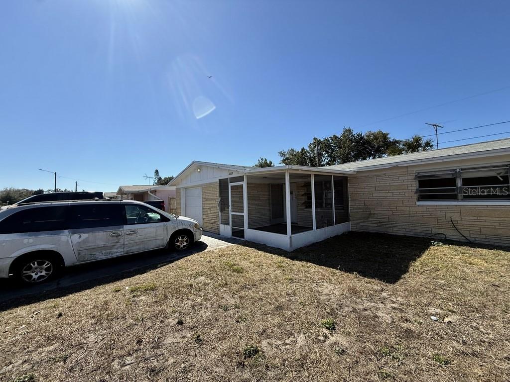 TAHITIAN HOMES - Residential