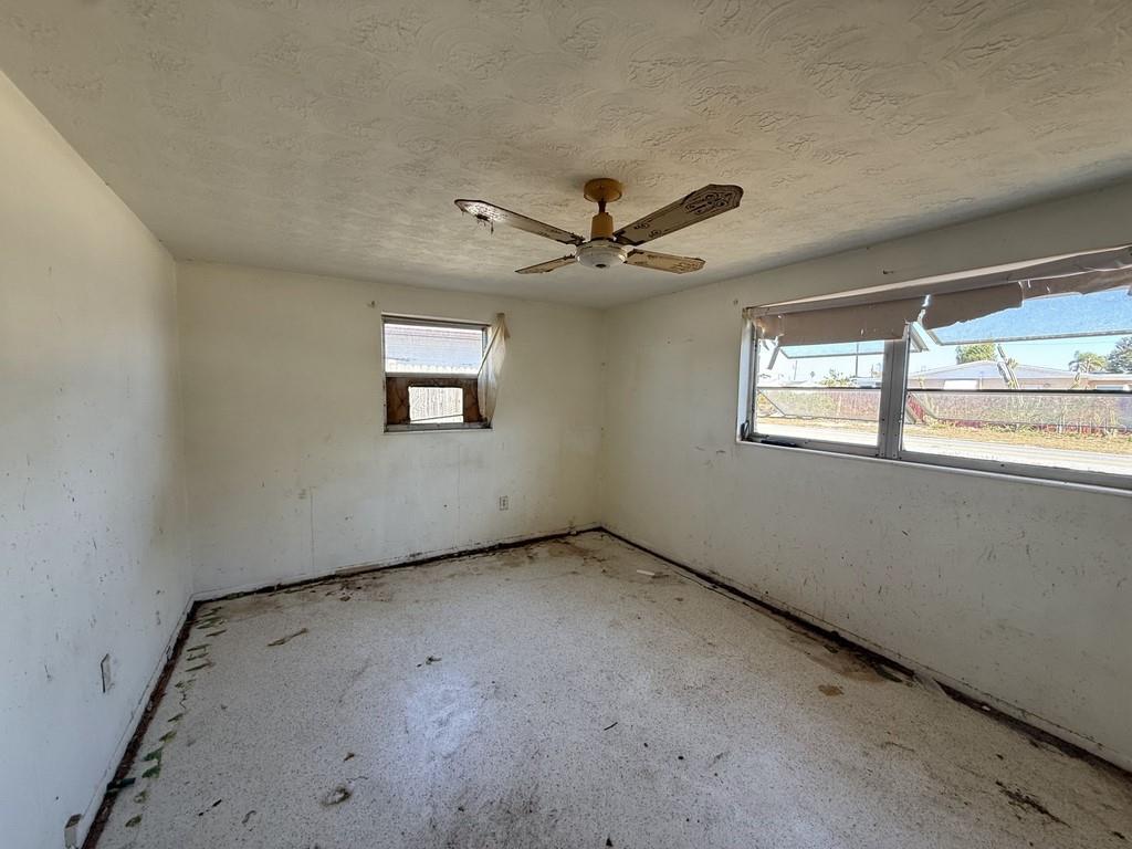 TAHITIAN HOMES - Residential