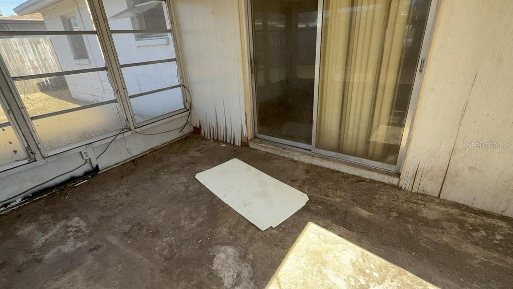 TAHITIAN HOMES - Residential