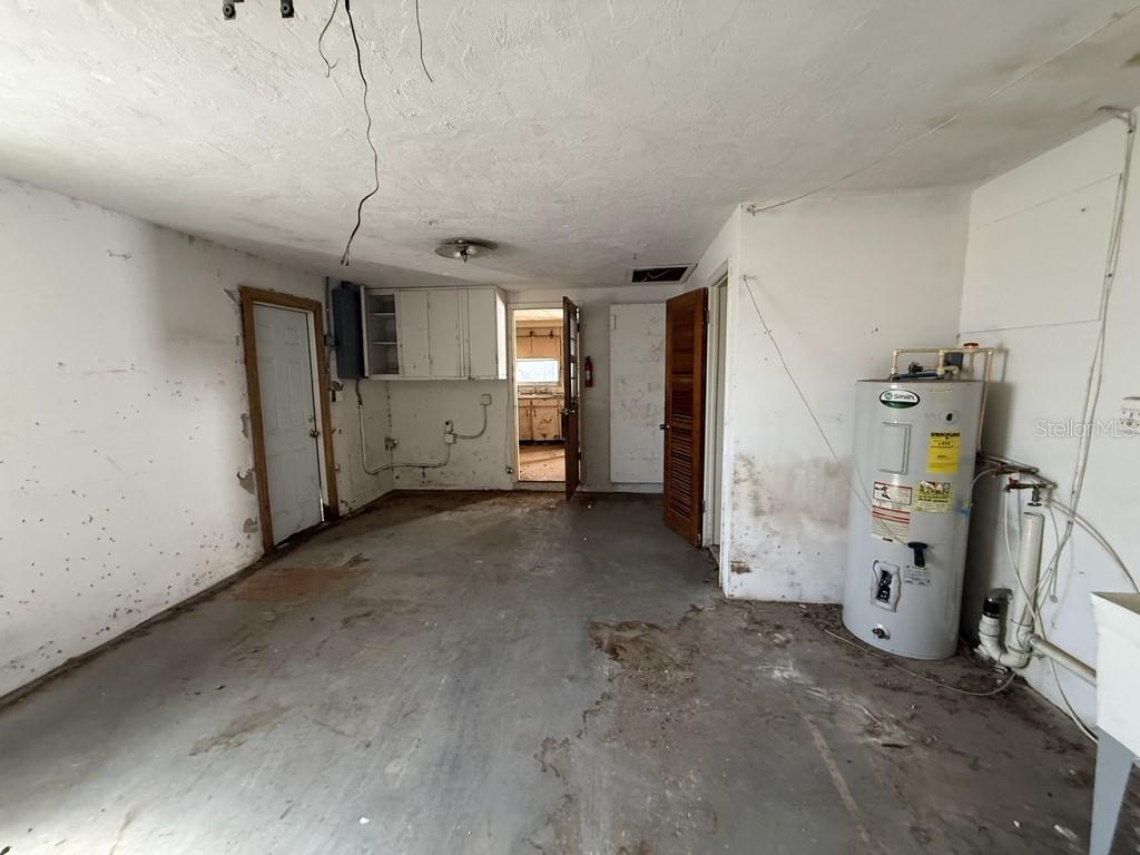 TAHITIAN HOMES - Residential