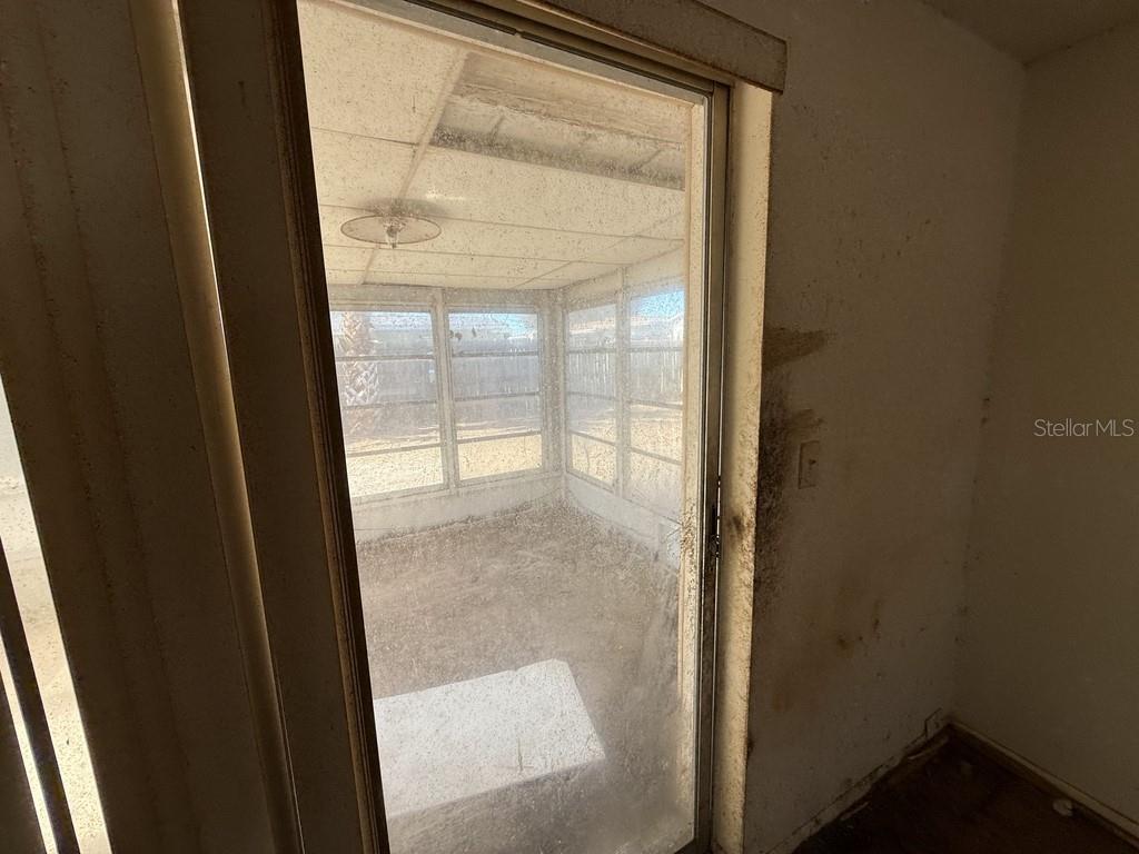 TAHITIAN HOMES - Residential