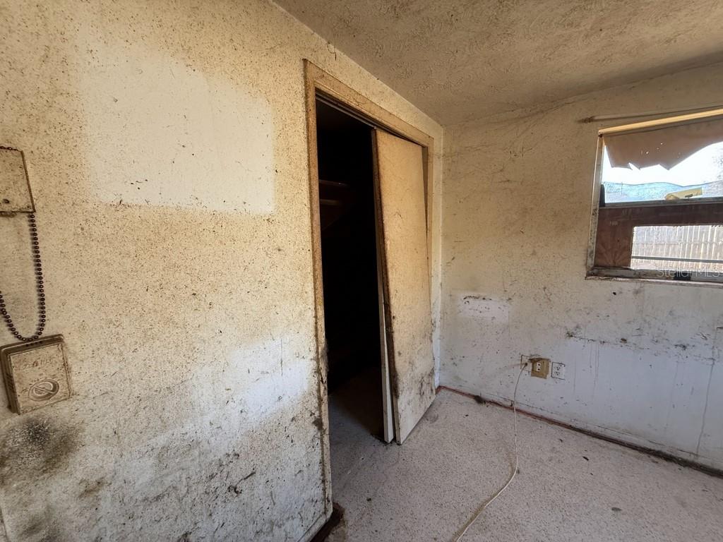 TAHITIAN HOMES - Residential