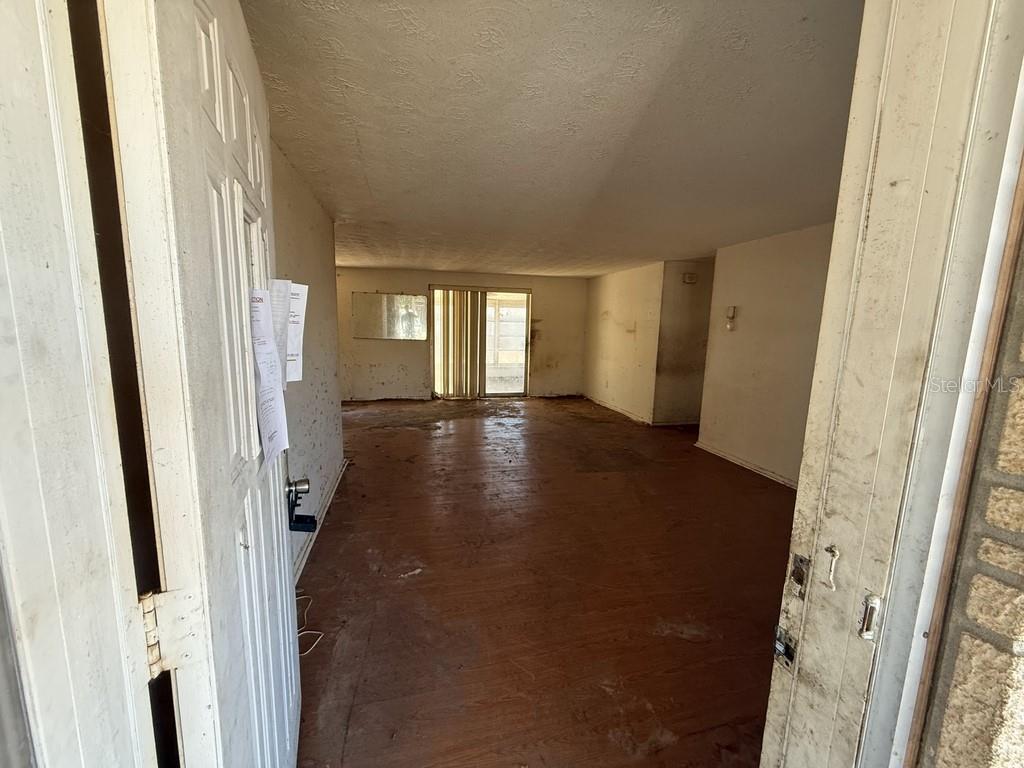 TAHITIAN HOMES - Residential