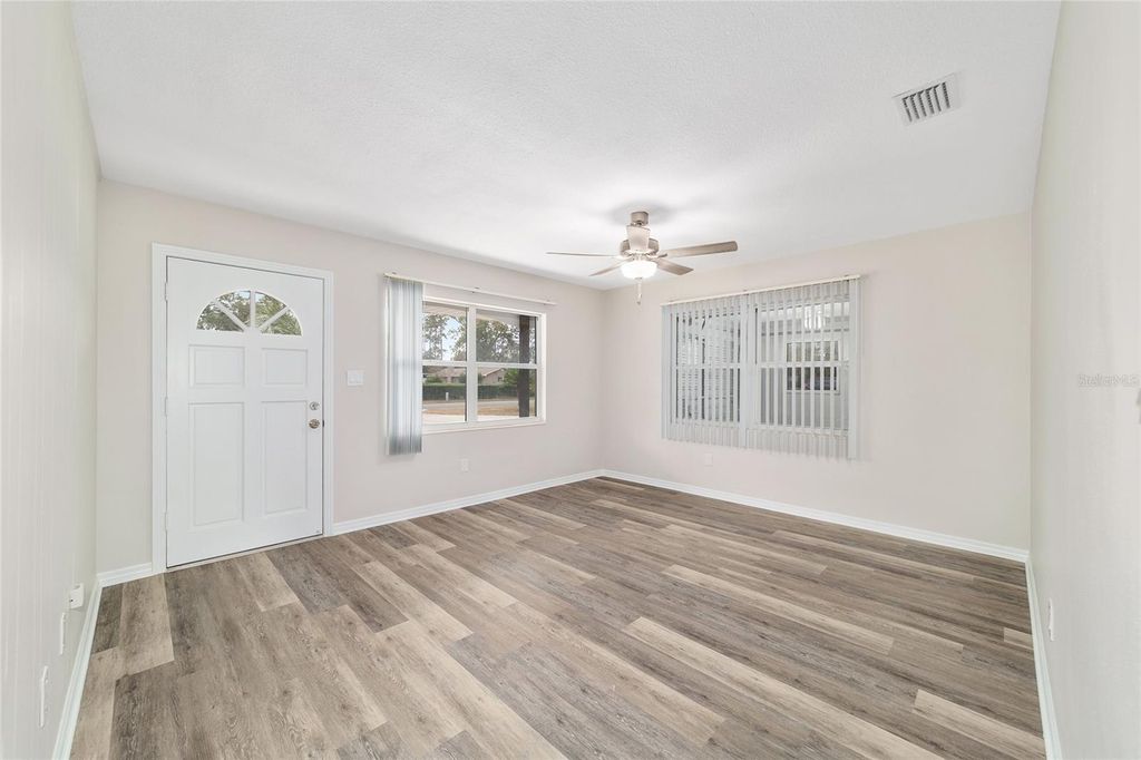 Photo of 3827 SE 13th Street, Ocala, FL 34471 (MLS # OM714449)