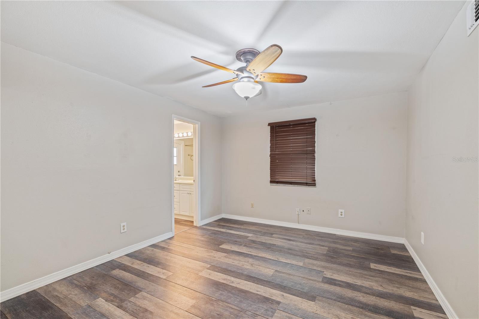 INTERBAY - Residential Lease