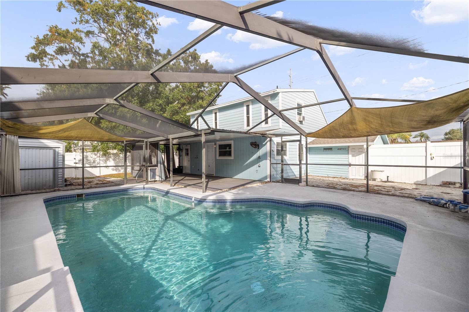 INTERBAY - Residential Lease