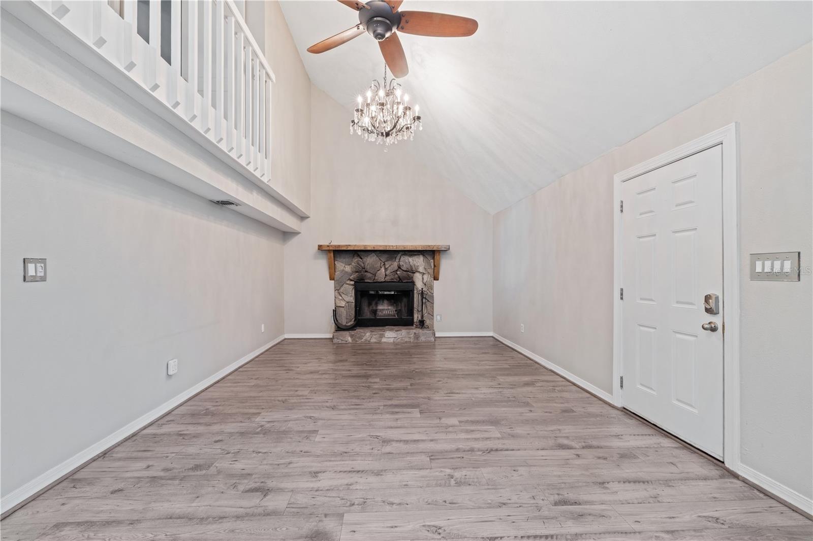 INTERBAY - Residential Lease