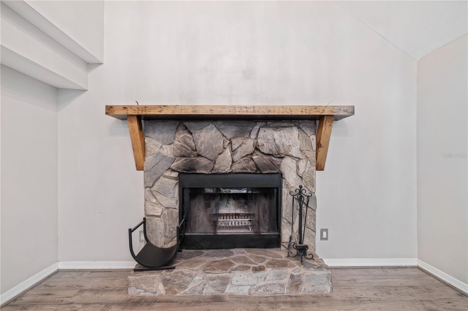 INTERBAY - Residential Lease