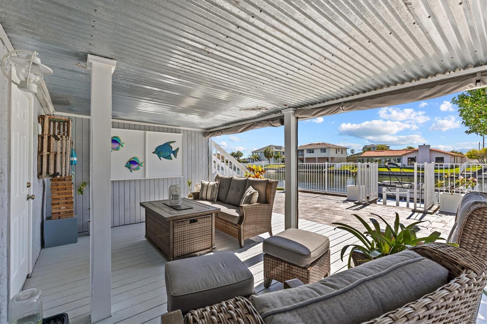 HERNANDO BEACH - Residential
