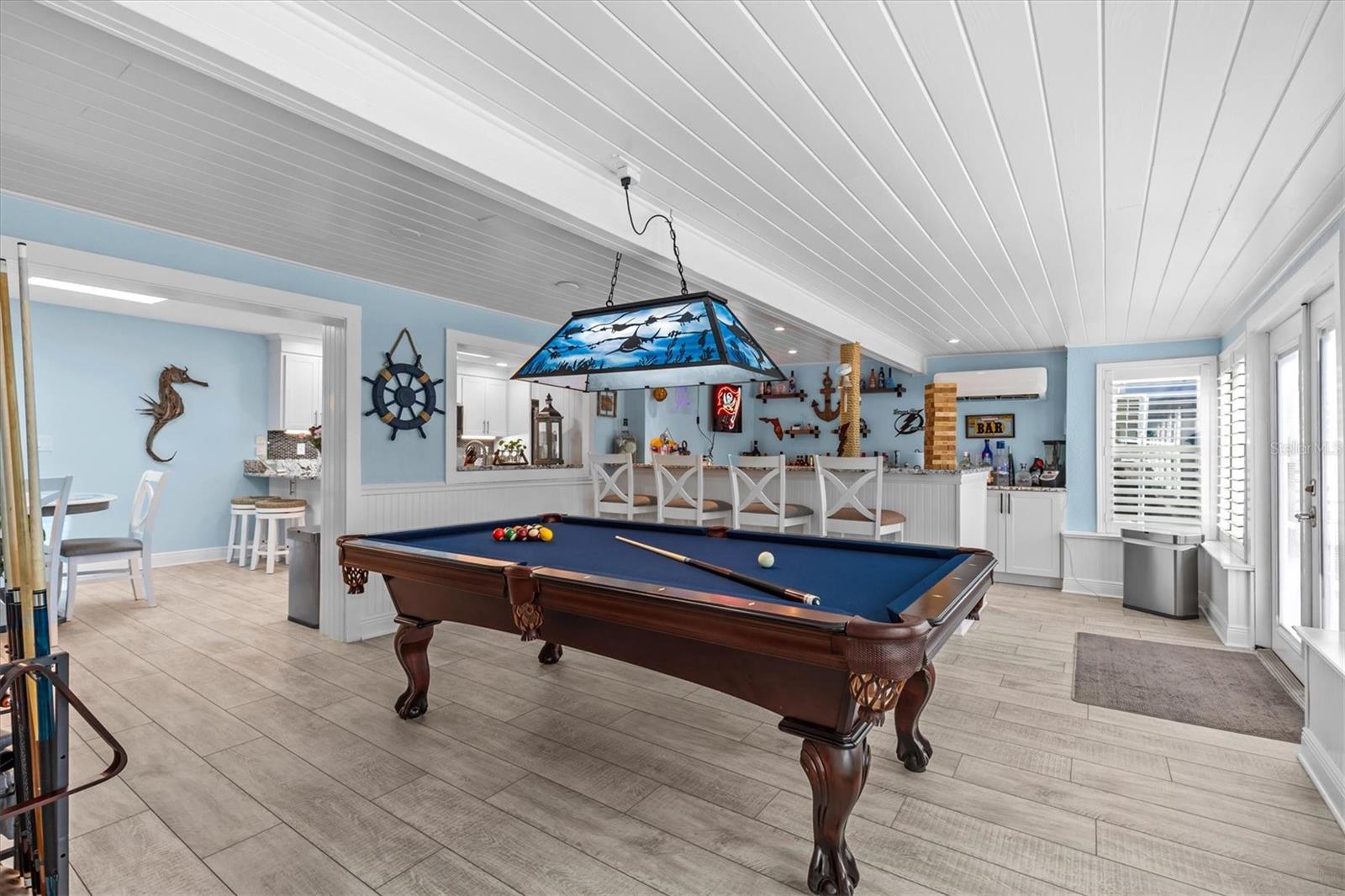 HERNANDO BEACH - Residential