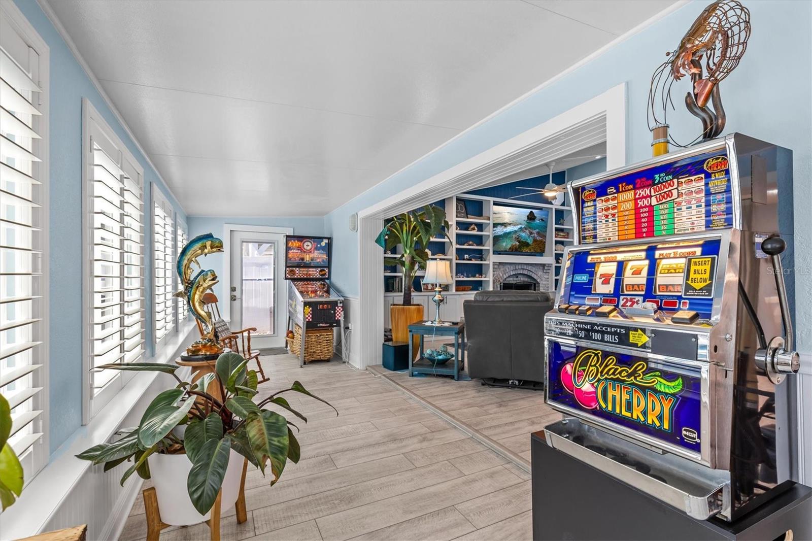 HERNANDO BEACH - Residential