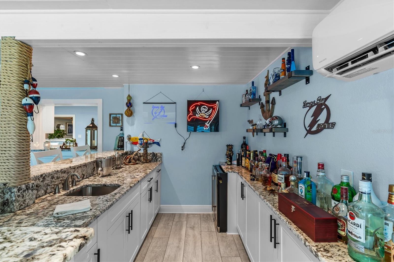 HERNANDO BEACH - Residential