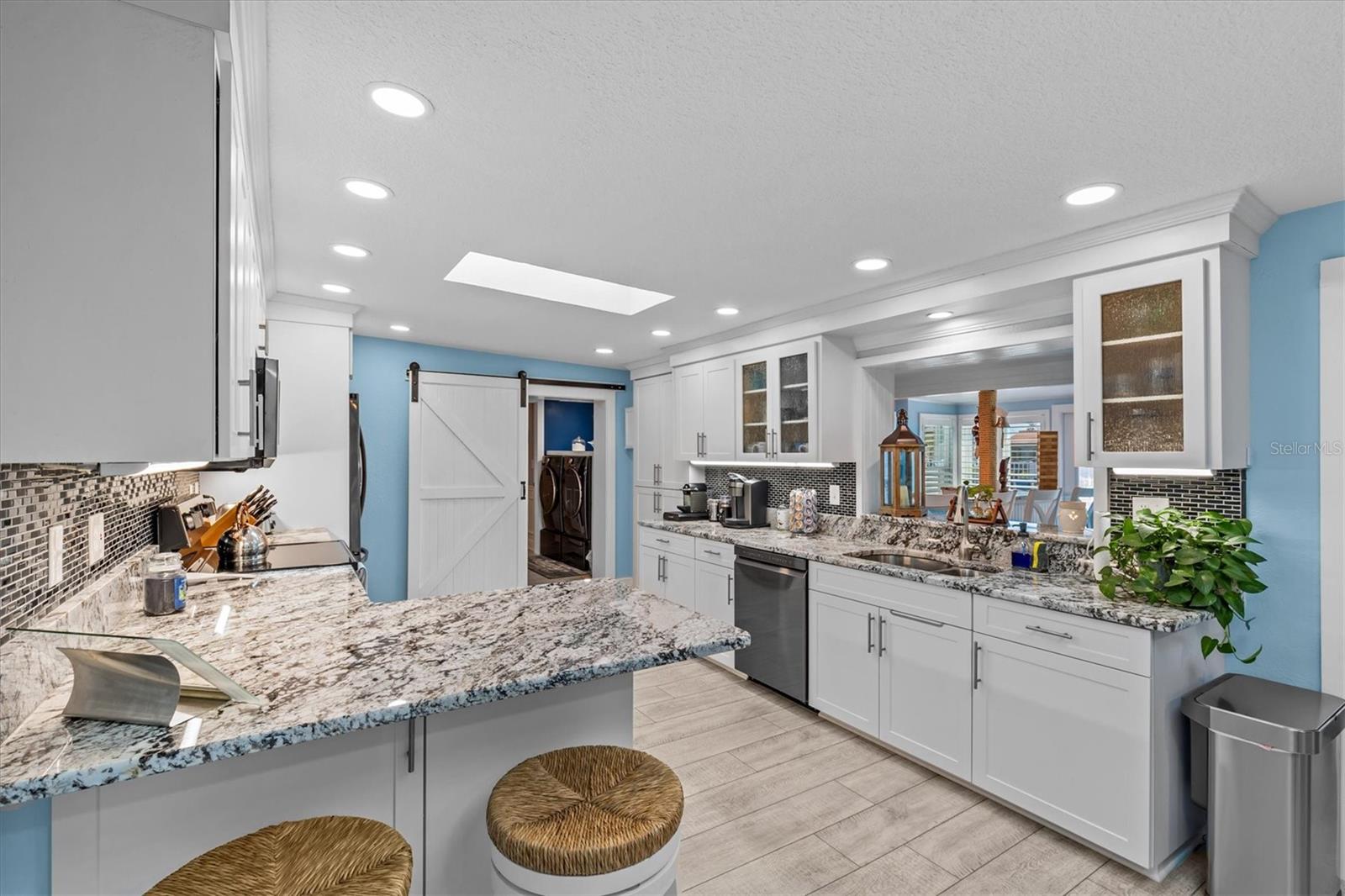 HERNANDO BEACH - Residential