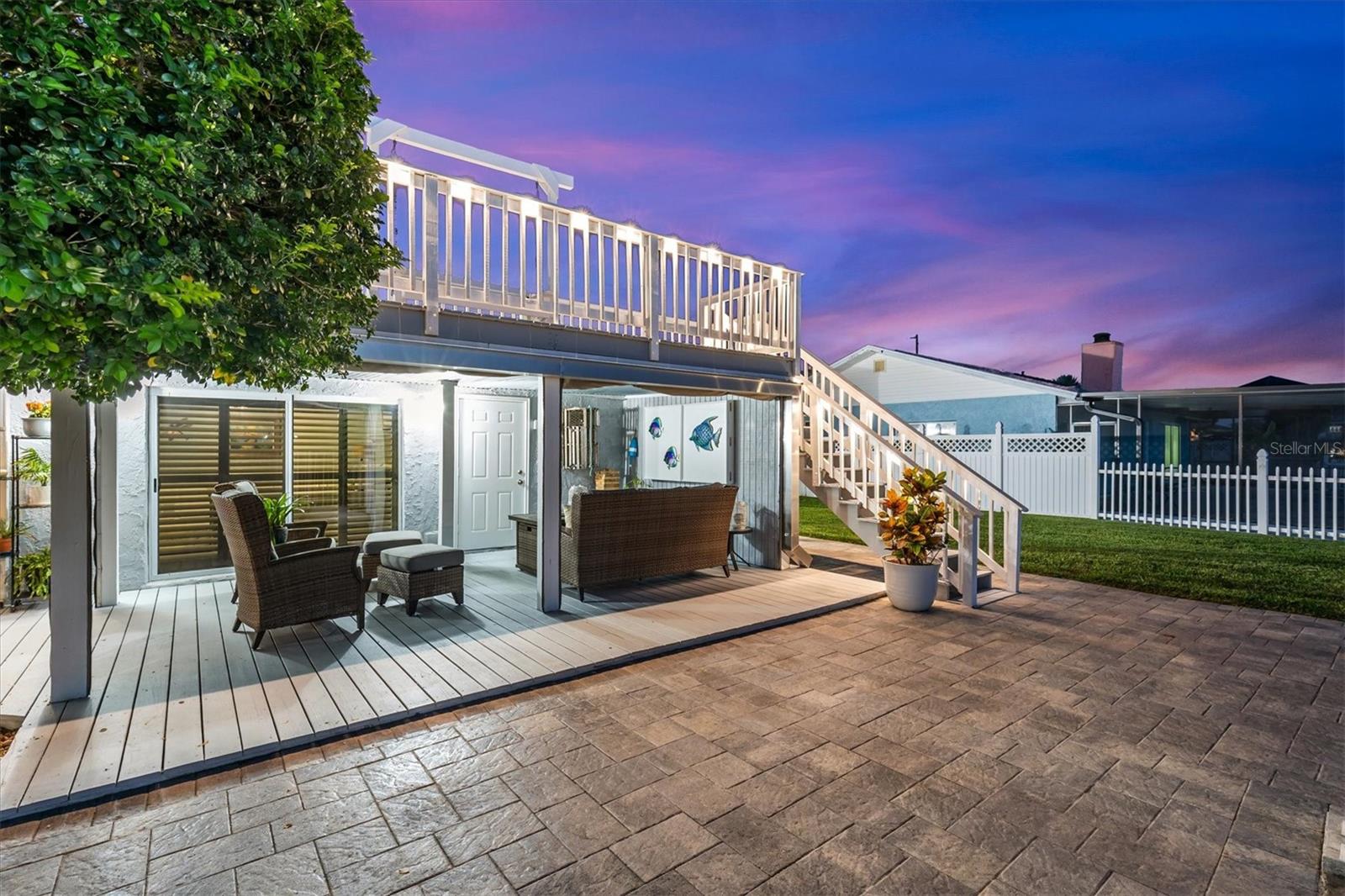 HERNANDO BEACH - Residential