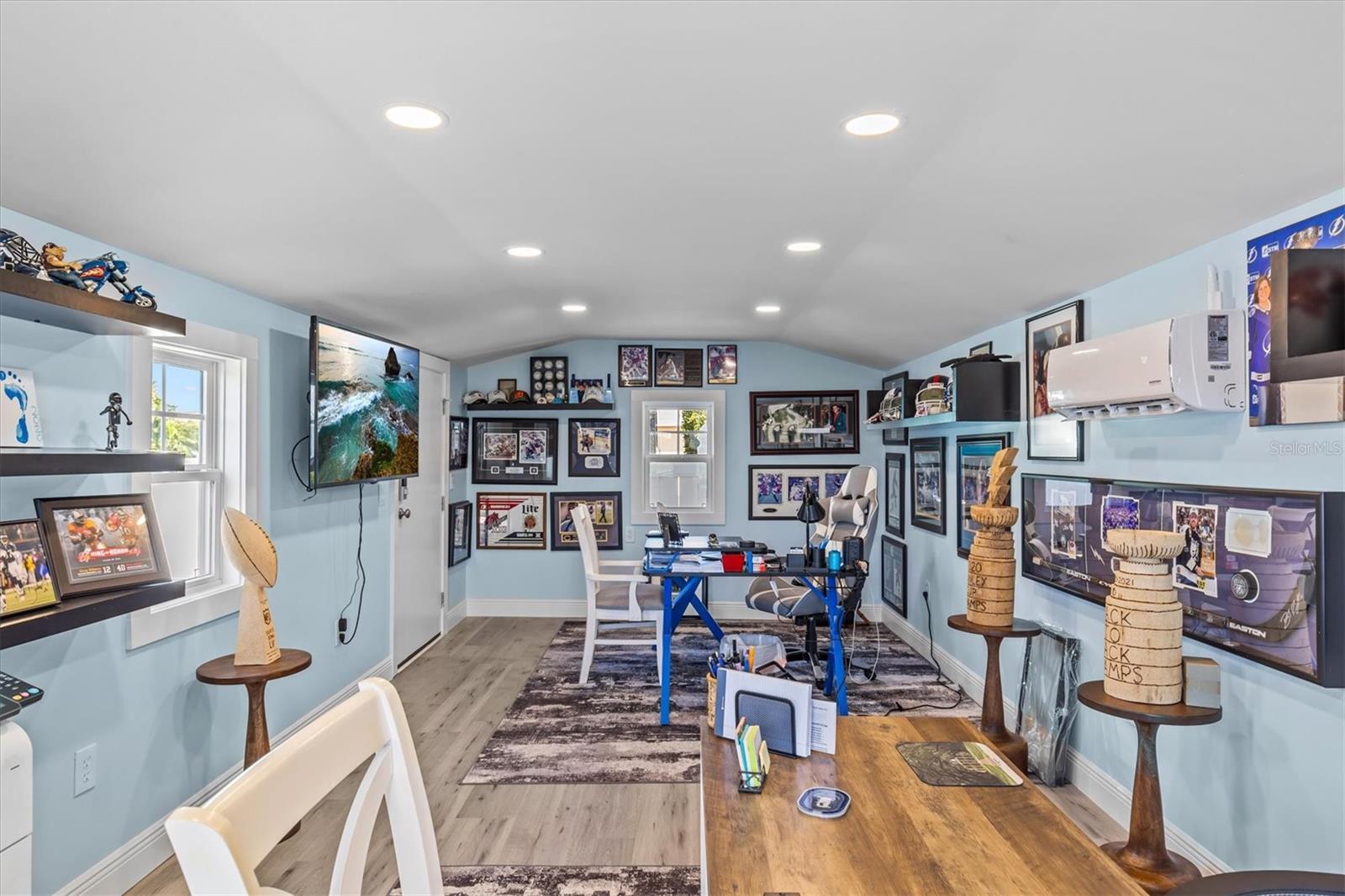 HERNANDO BEACH - Residential