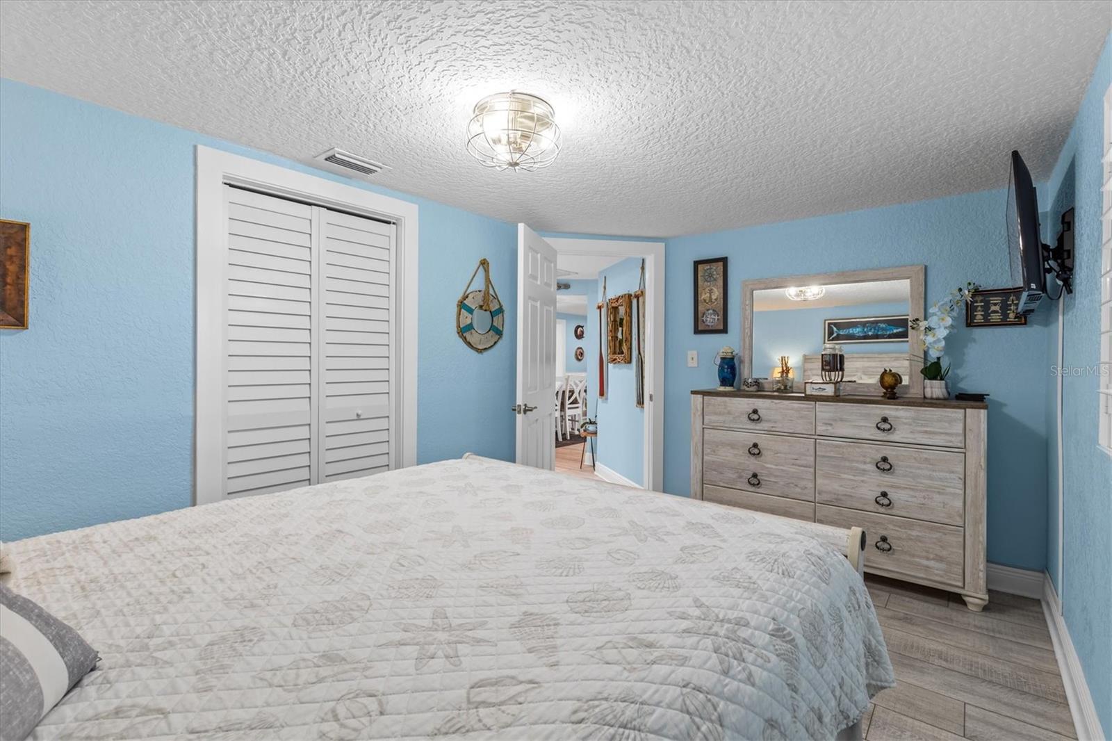 HERNANDO BEACH - Residential