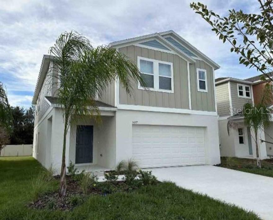 Single-family home built in 2023
Features 5 bedrooms and 3 full bathrooms
Living area of approximately 2,470 sq. ft.
Constructed with block and stucco exterior; asphalt shingle roof