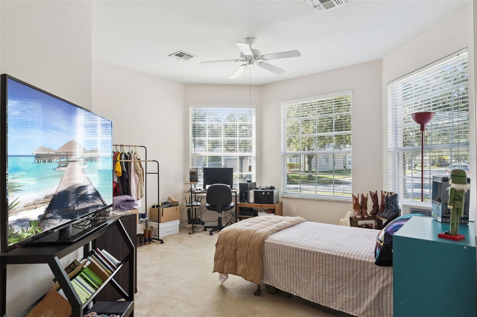 STONEYBROOK 44/122 - Residential