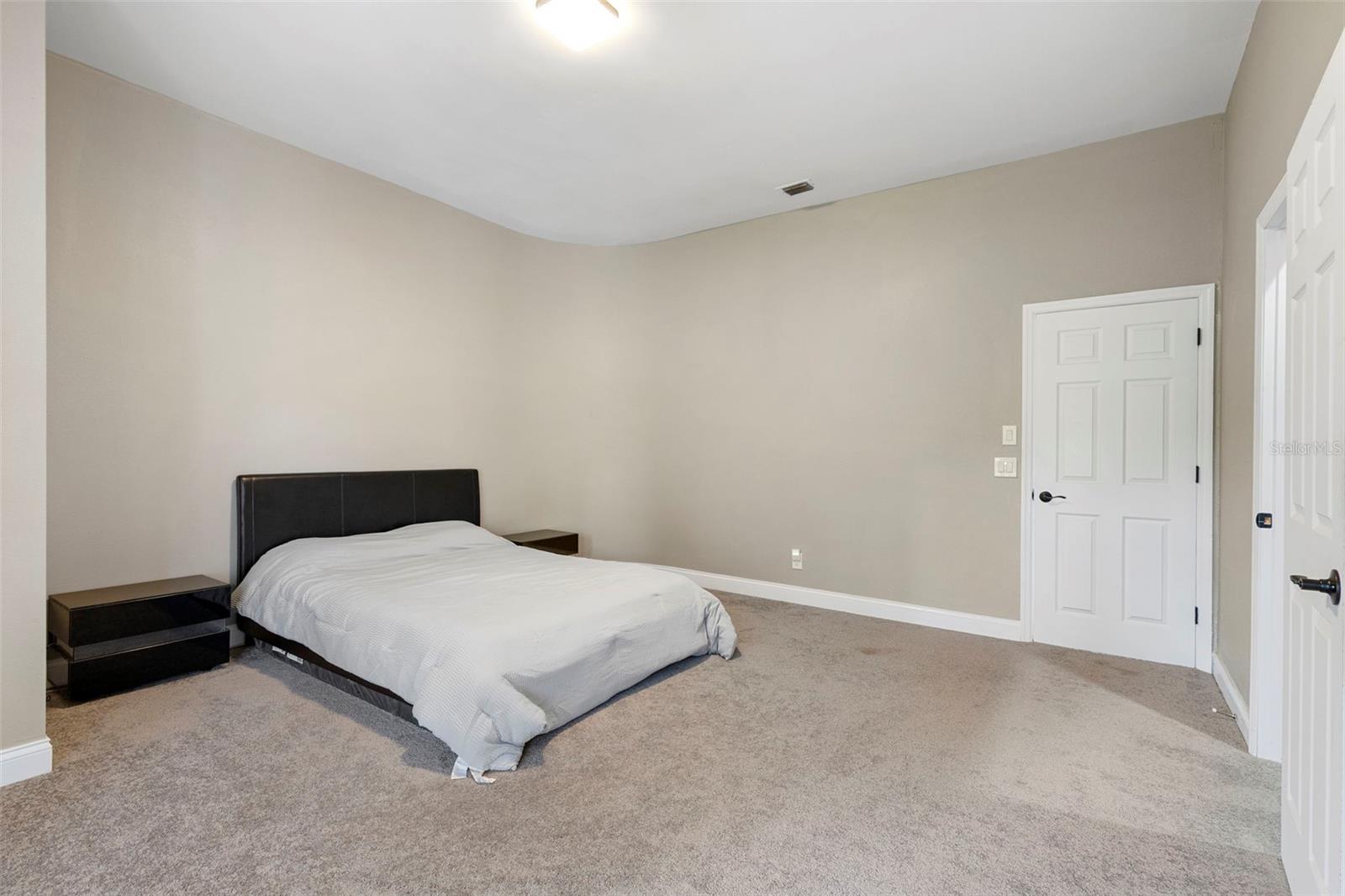 SWEETWATER CLUB UNIT 3 - Residential