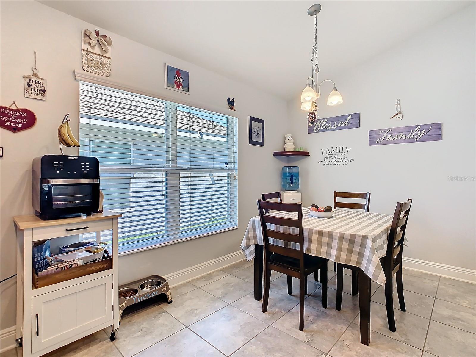 RIDGE/HLND MDWS - Residential Lease