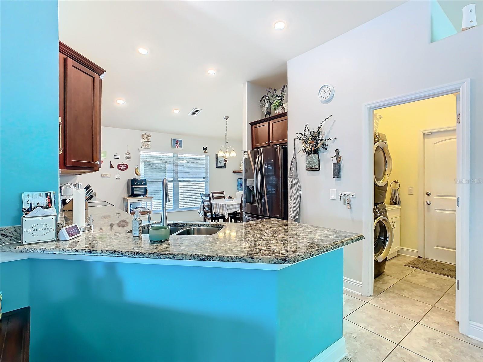 RIDGE/HLND MDWS - Residential Lease