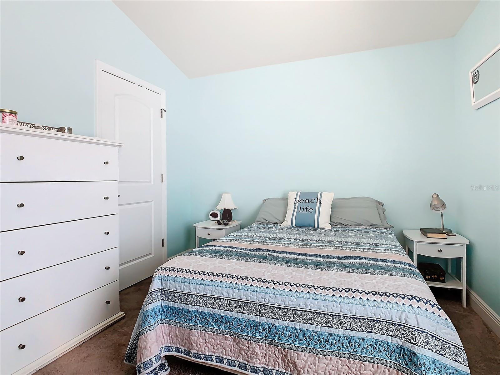 RIDGE/HLND MDWS - Residential Lease