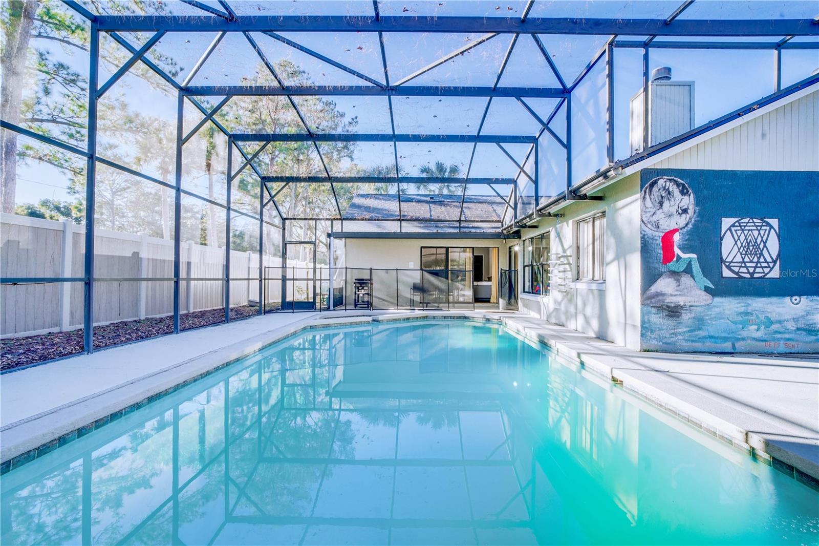 735 GENTRY COURT