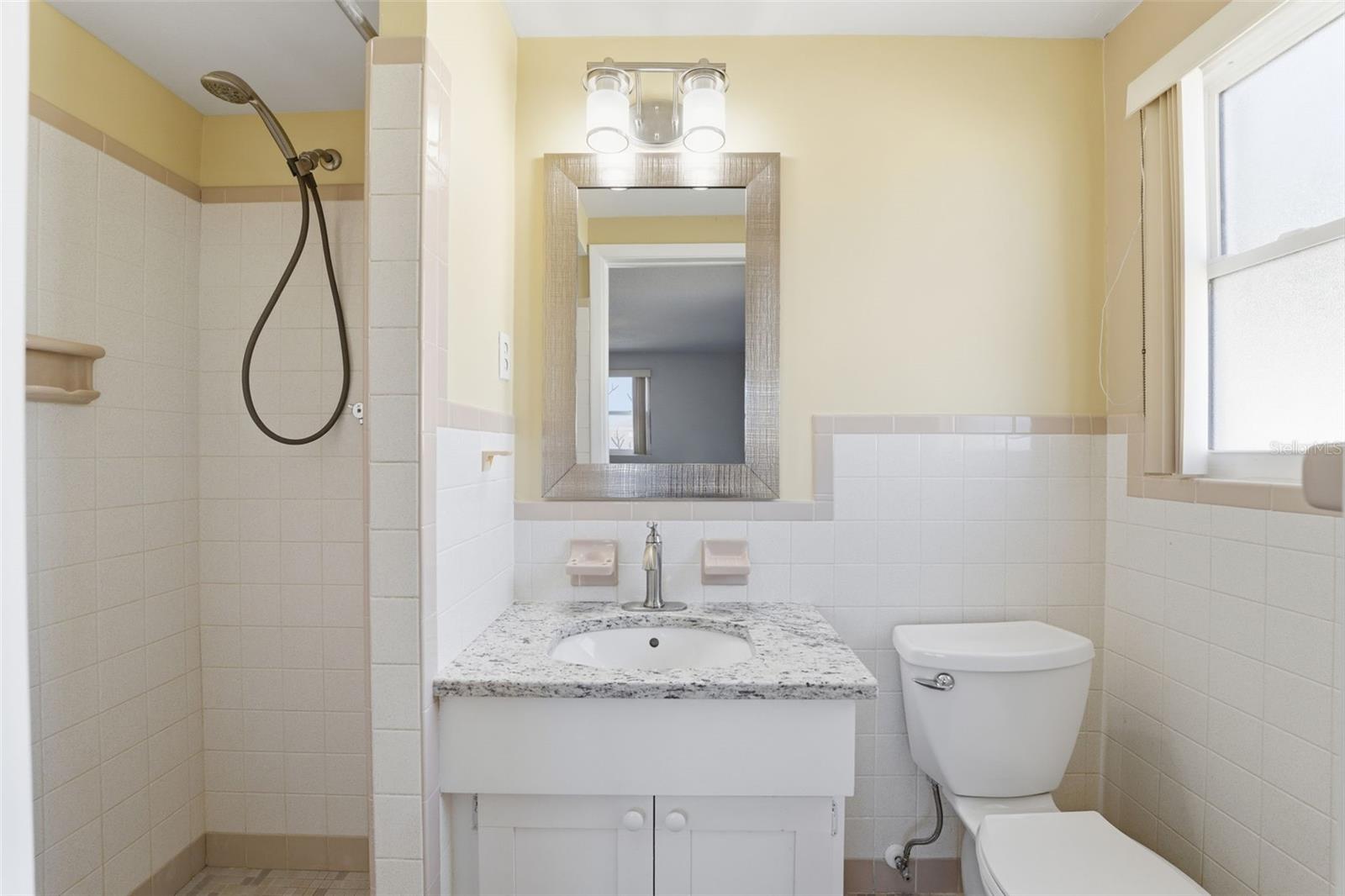 JASMINE LAKES - Residential