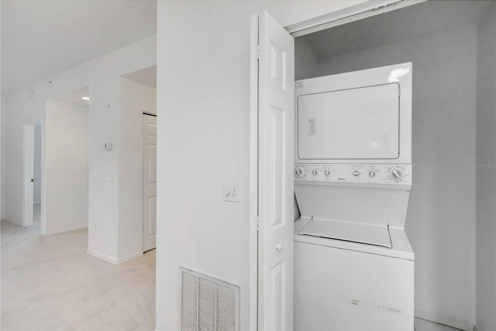 PINESTONE AT PALMER RANCH - Residential