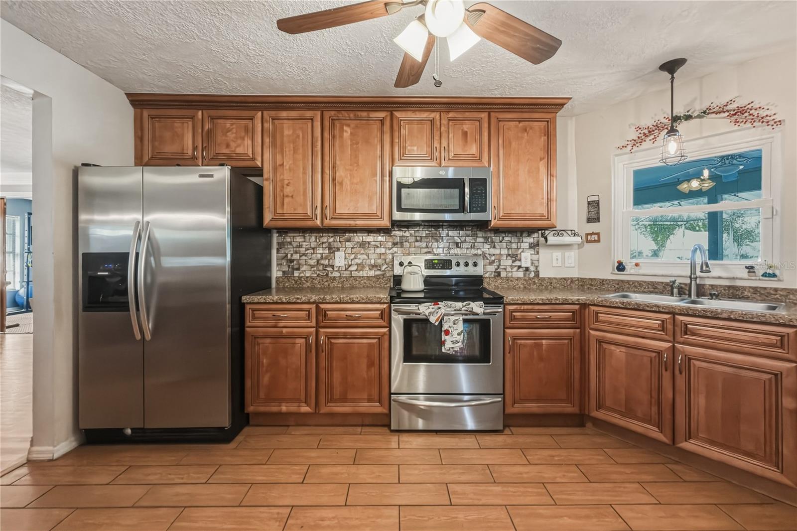 OAKS WEST PH 1 - Residential