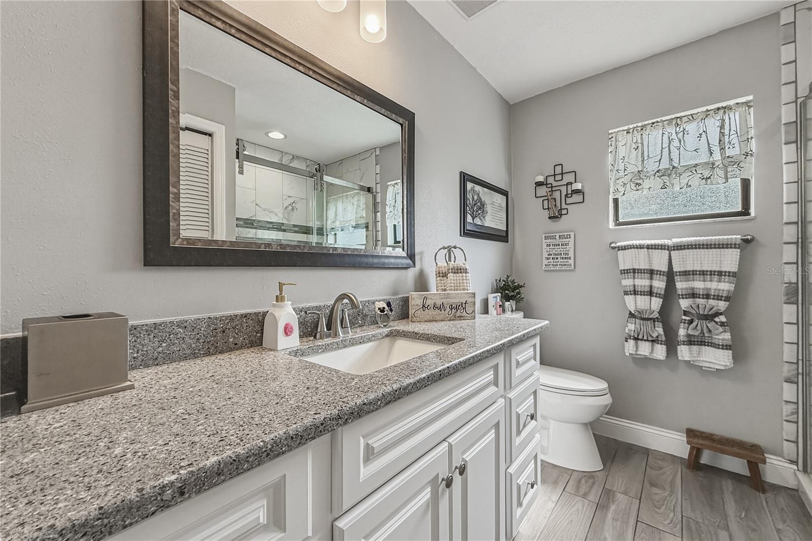 OAKS WEST PH 1 - Residential