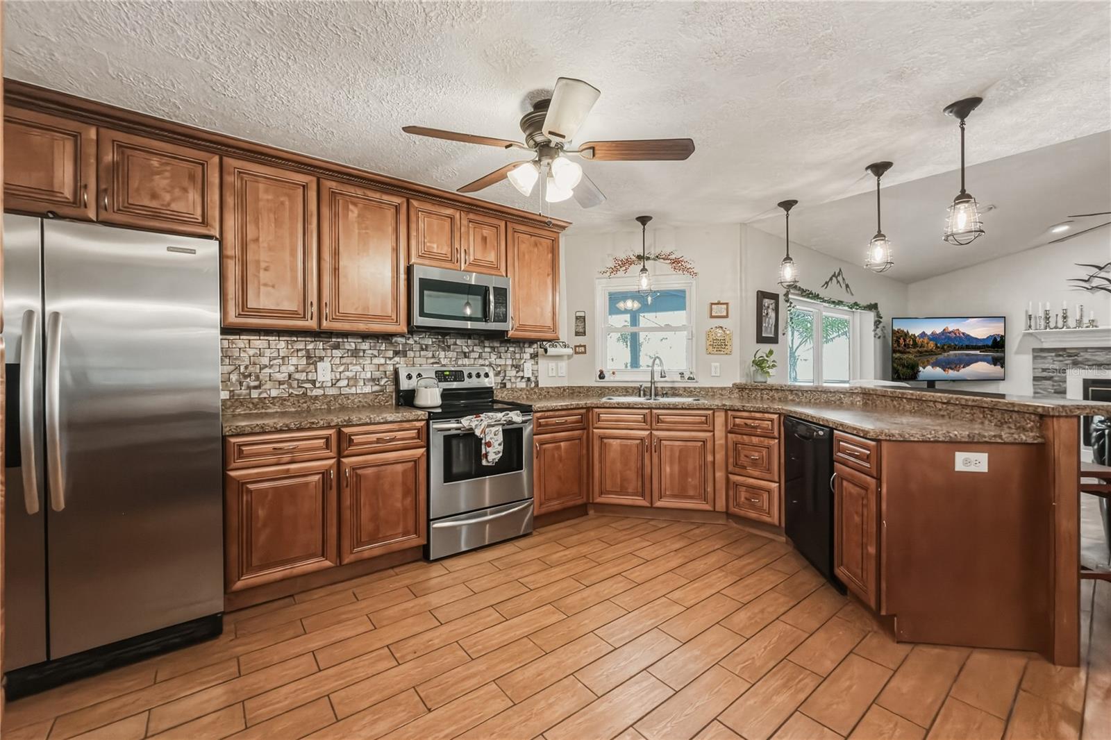 OAKS WEST PH 1 - Residential