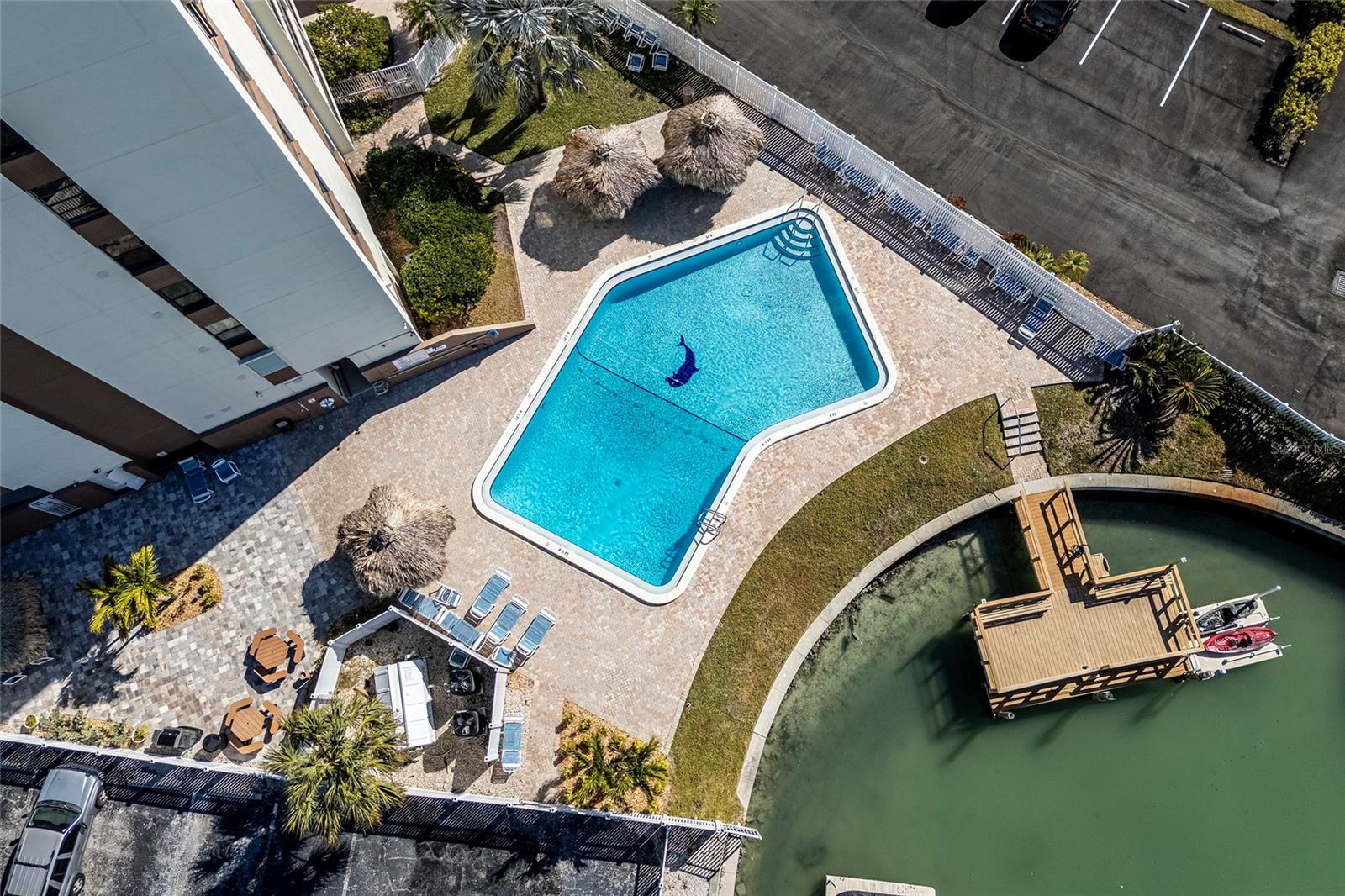 DOLPHIN COVE CLEARWATER - Residential