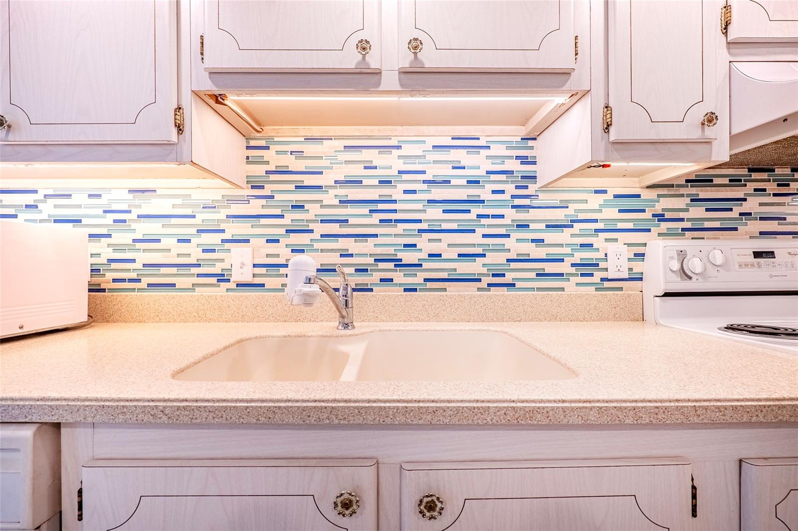 DOLPHIN COVE CLEARWATER - Residential