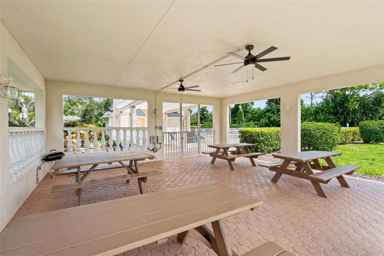 STONEYBROOK AT PALMER RANCH - Residential