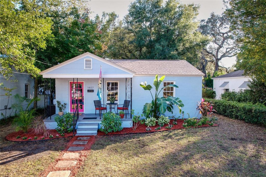 Photo of 1407 E Powhatan Avenue, Tampa, FL 33604 (MLS # T3486244)