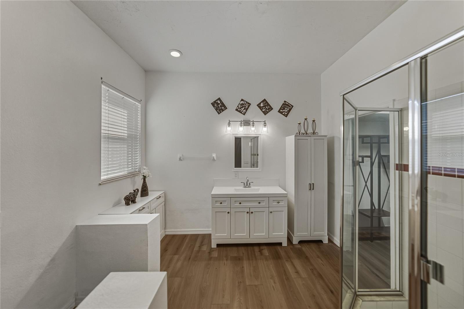 BEEKMAN ESTATES SEC 2 - Residential