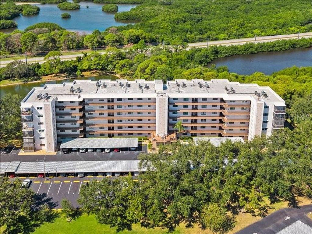 Photo of 8186 Terrace Garden Drive N #401, St Petersburg, FL 33709 (MLS # TB8441388)