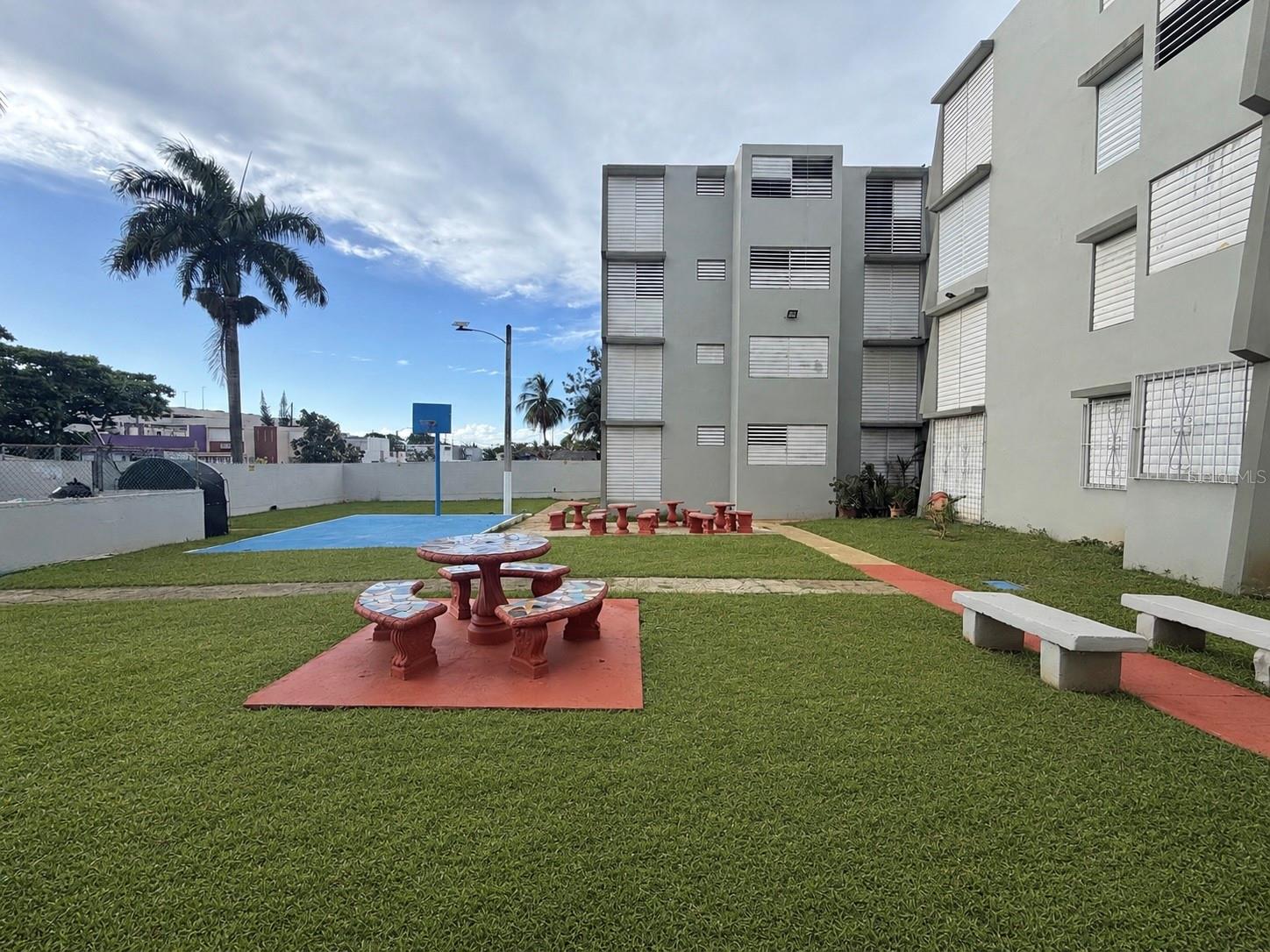 JARDINES SABANA LLANA - Residential