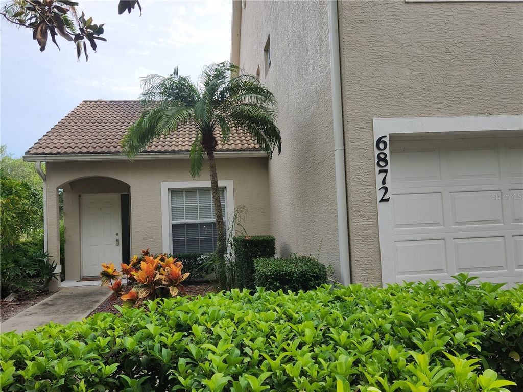 Photo of 6872 Fairview Terrace #101, Bradenton, FL 34203 (MLS # A4659271)
