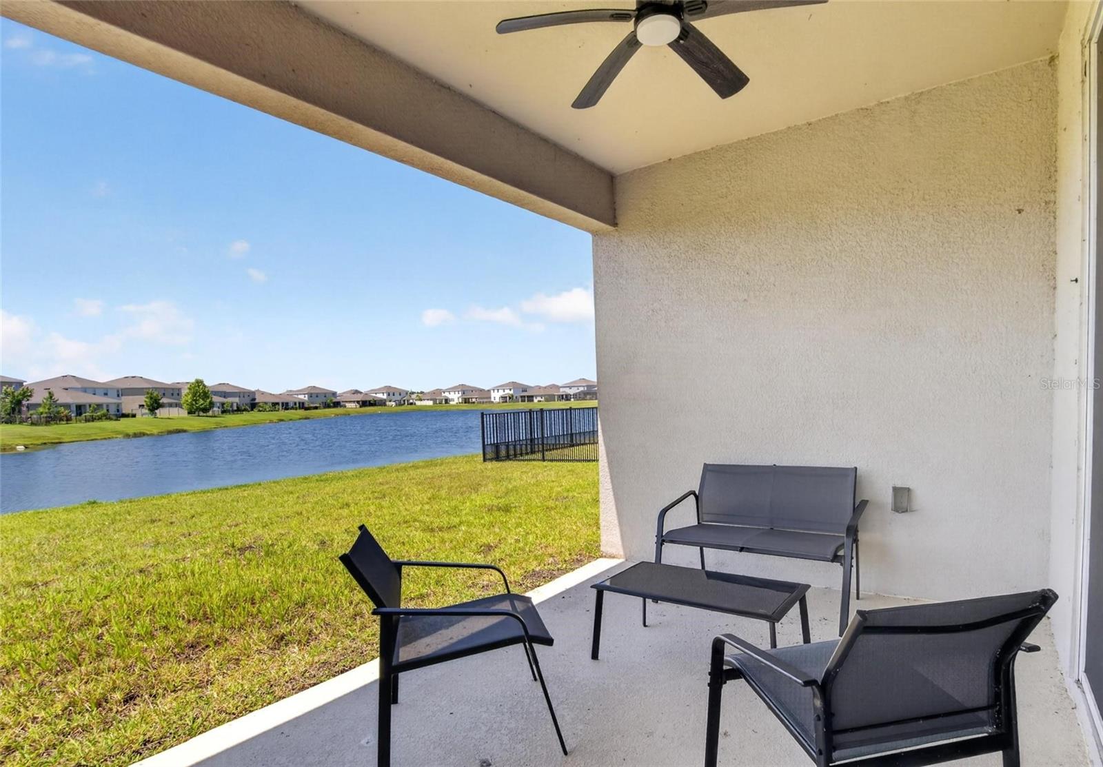 MANGROVE MANOR PH 1 - Residential Lease