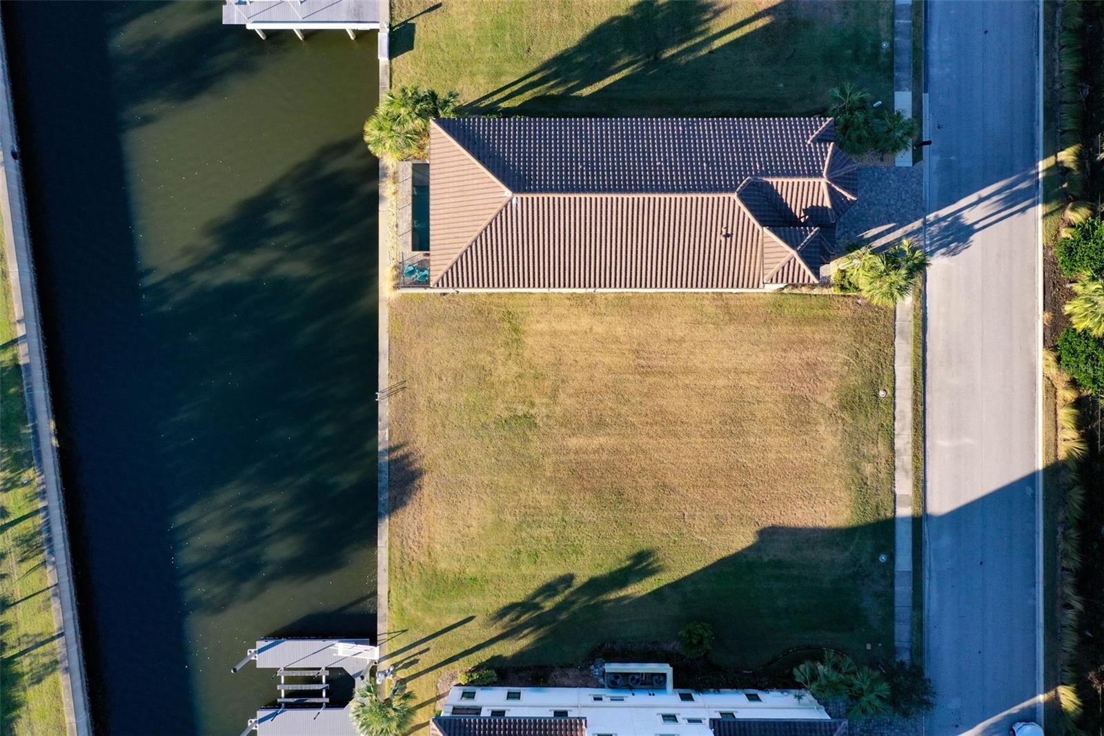 HARBOR VILLAGE MARINA - Land