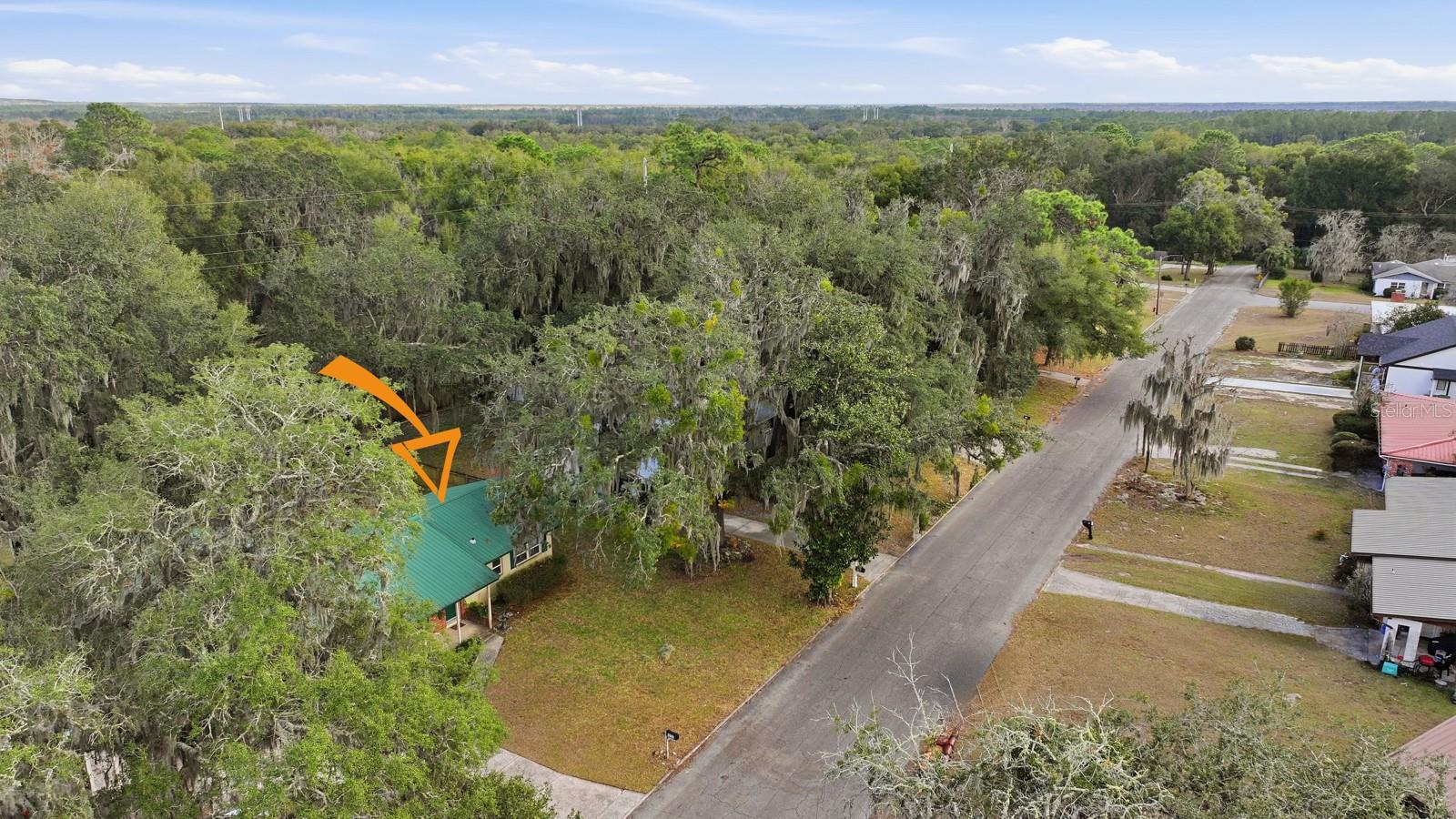 COUNTRY CLUB HEIGHTS - Residential