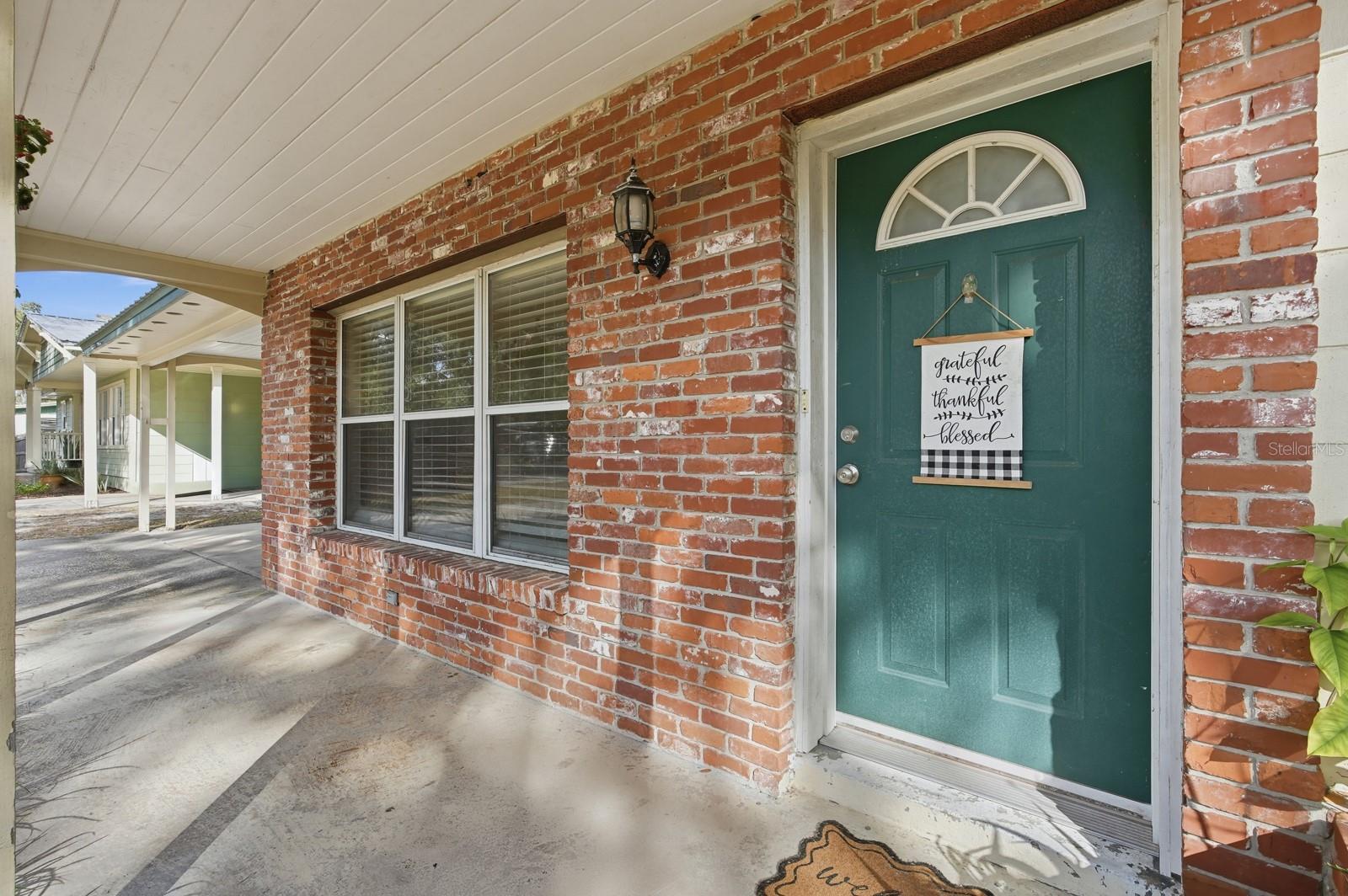 COUNTRY CLUB HEIGHTS - Residential