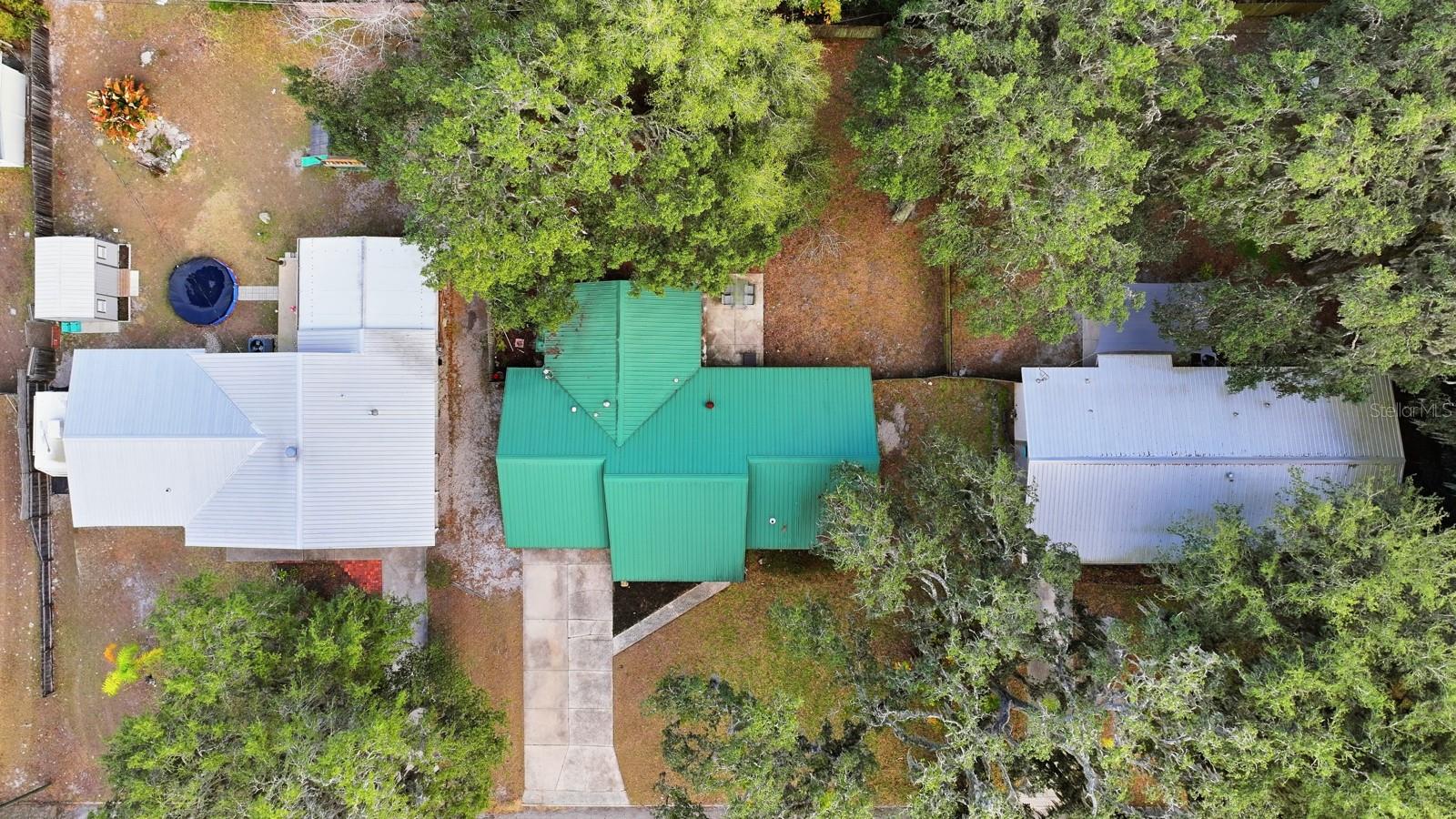 COUNTRY CLUB HEIGHTS - Residential