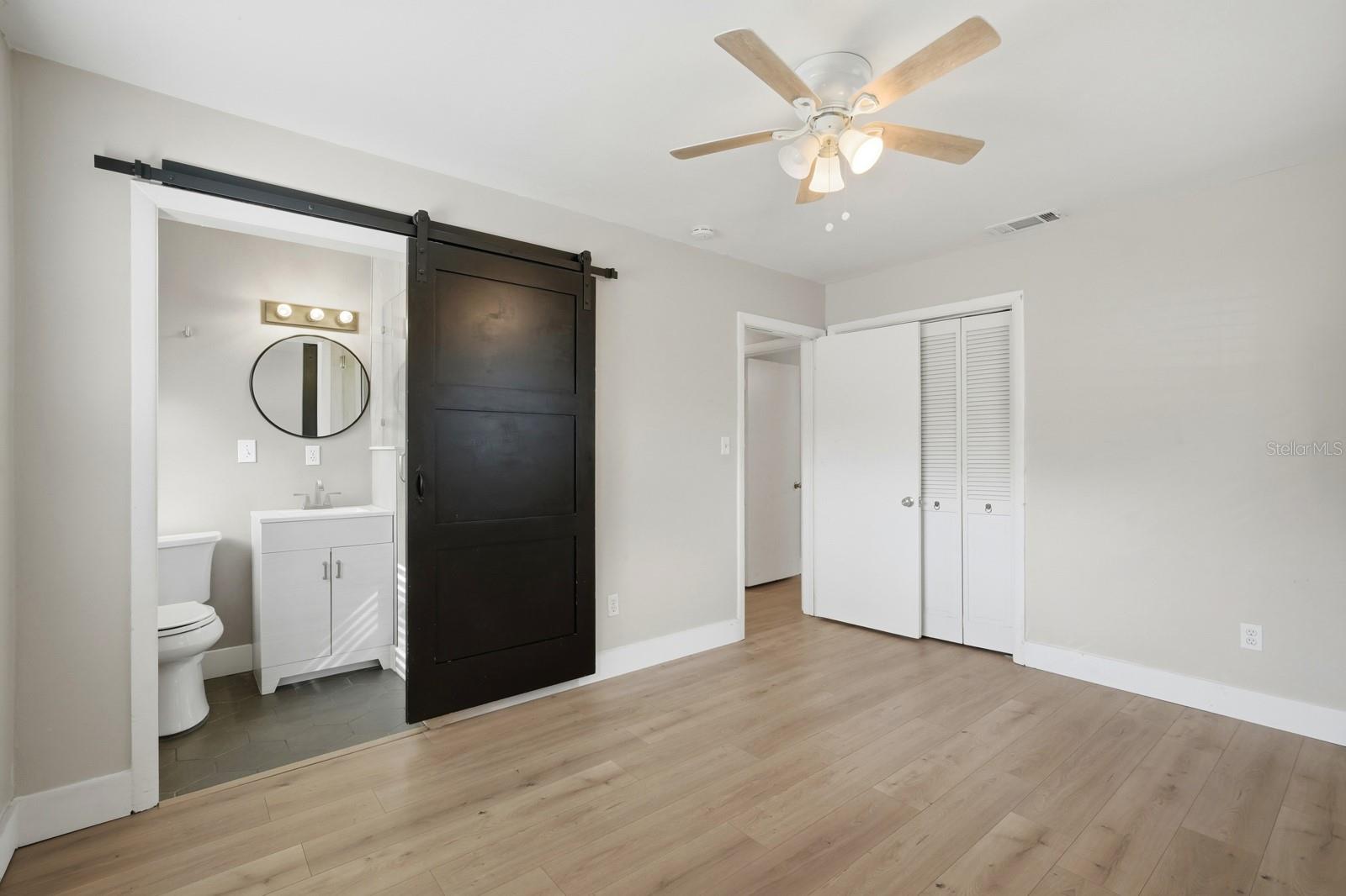 COUNTRY CLUB HEIGHTS - Residential