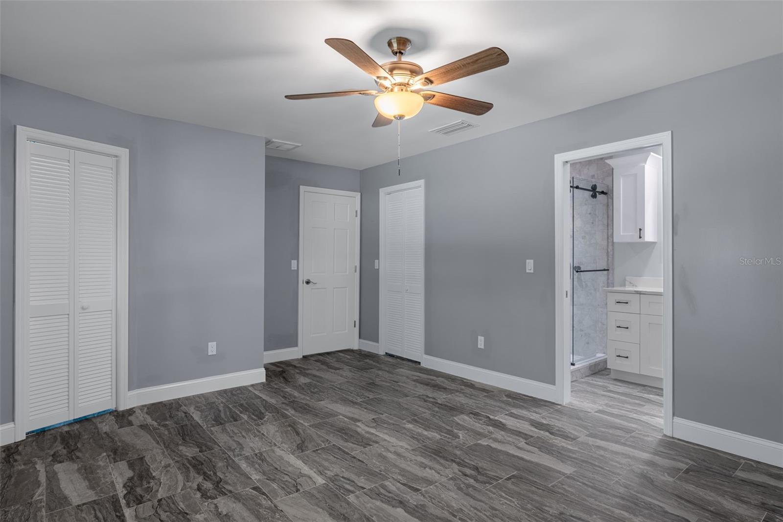 RIVERHAVEN VILLAGE - Residential